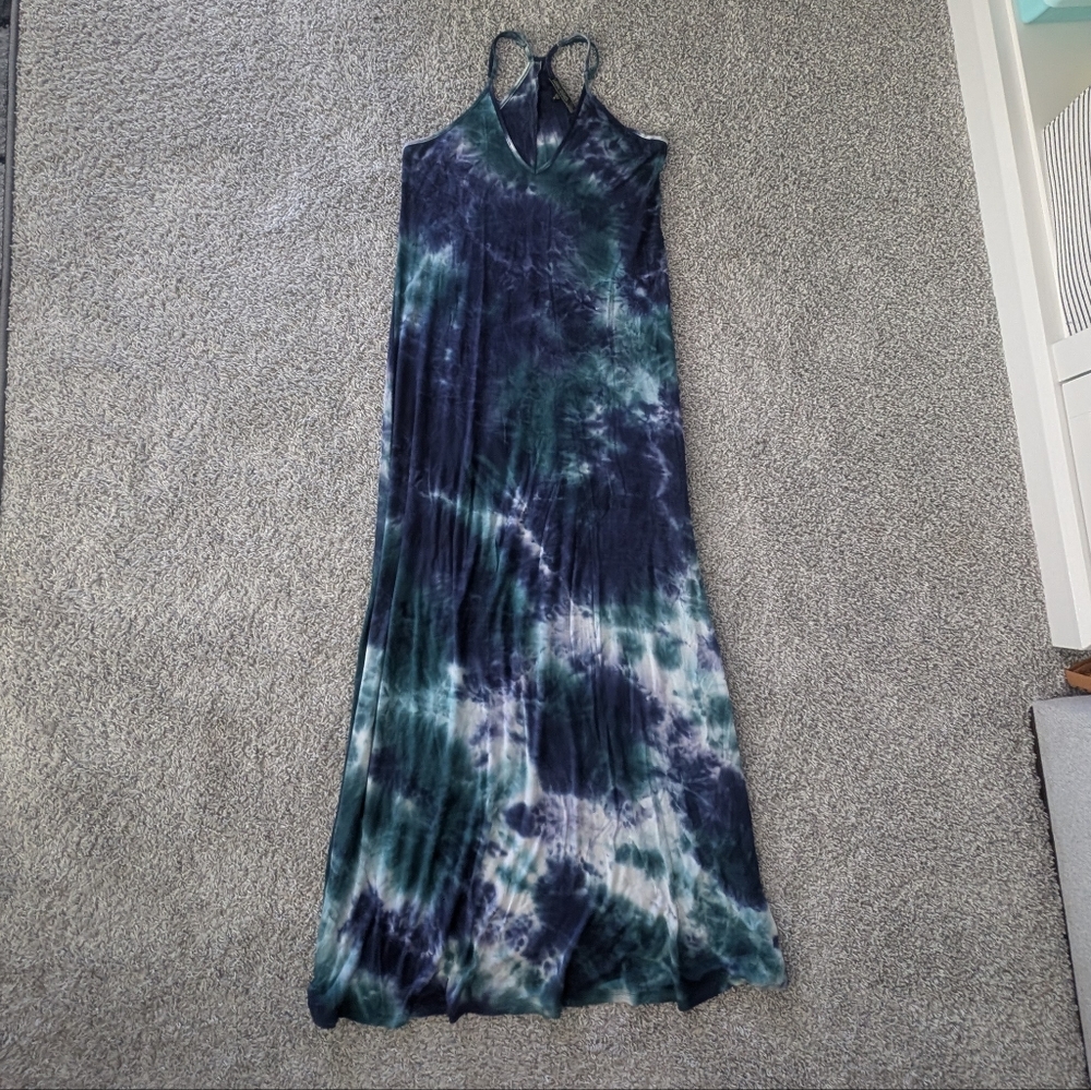 Love Stitch tie dye Maxi dress